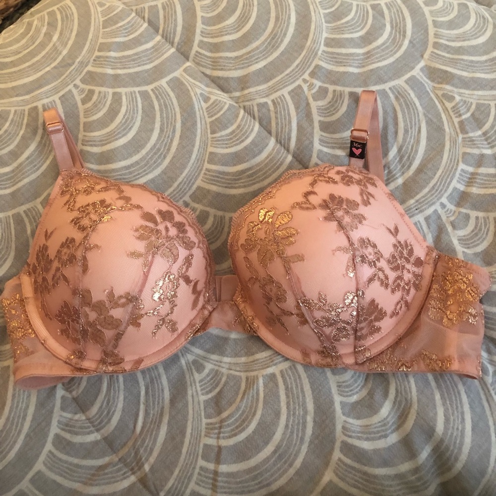 Victoria Secret bra